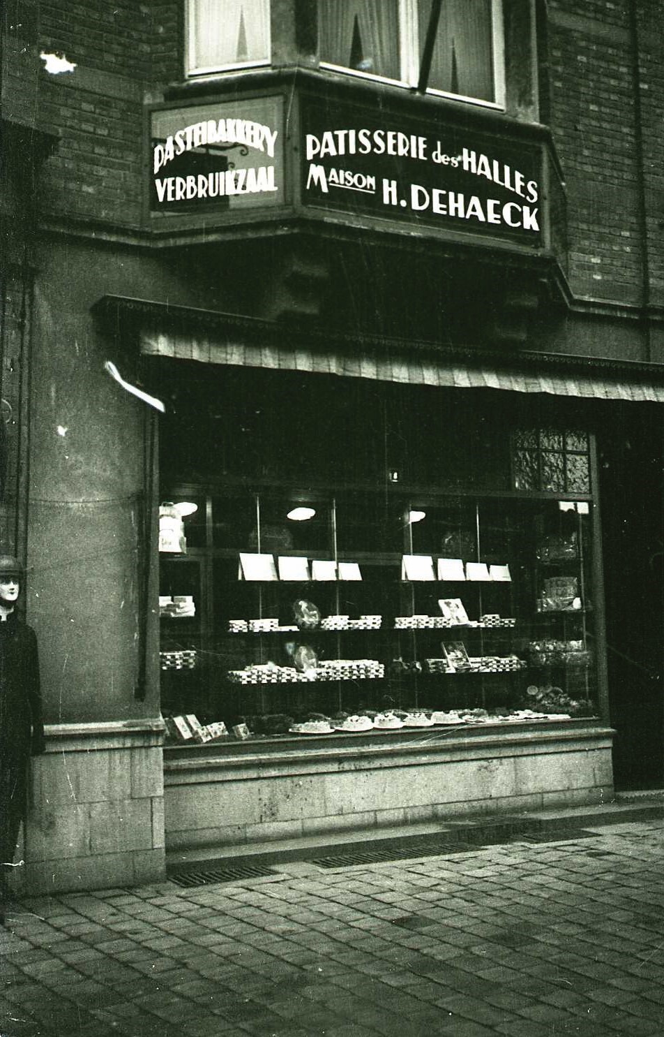 Patisserie Les Halles.