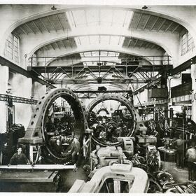 Binnenzicht van het elektriciteitsbedrijf opgericht door ingenieur Franz Pichler (1866-1919) in Weiz, 1928.
AT-StLA-AKS-Weiz-Verschiedenes-151-02
